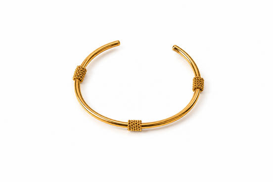 Ardenluxe gold bound bangle bracelet in Kenya