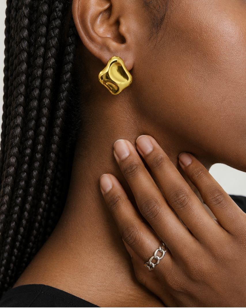Gold forge stud earring, Ardenluxe Kenya