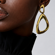 Gold sovereign drop earring by Arden Luxe in Kenya