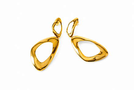Ardenluxe gold sovereign drop earrings in Kenya
