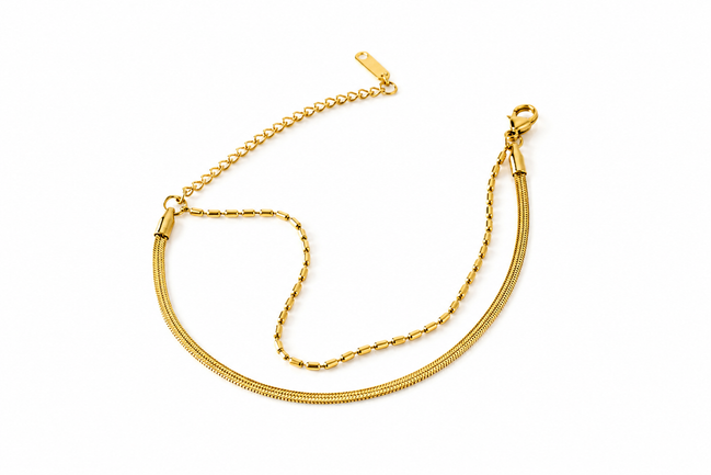 Ardenluxe gold tether two layered bracelet in Kenya